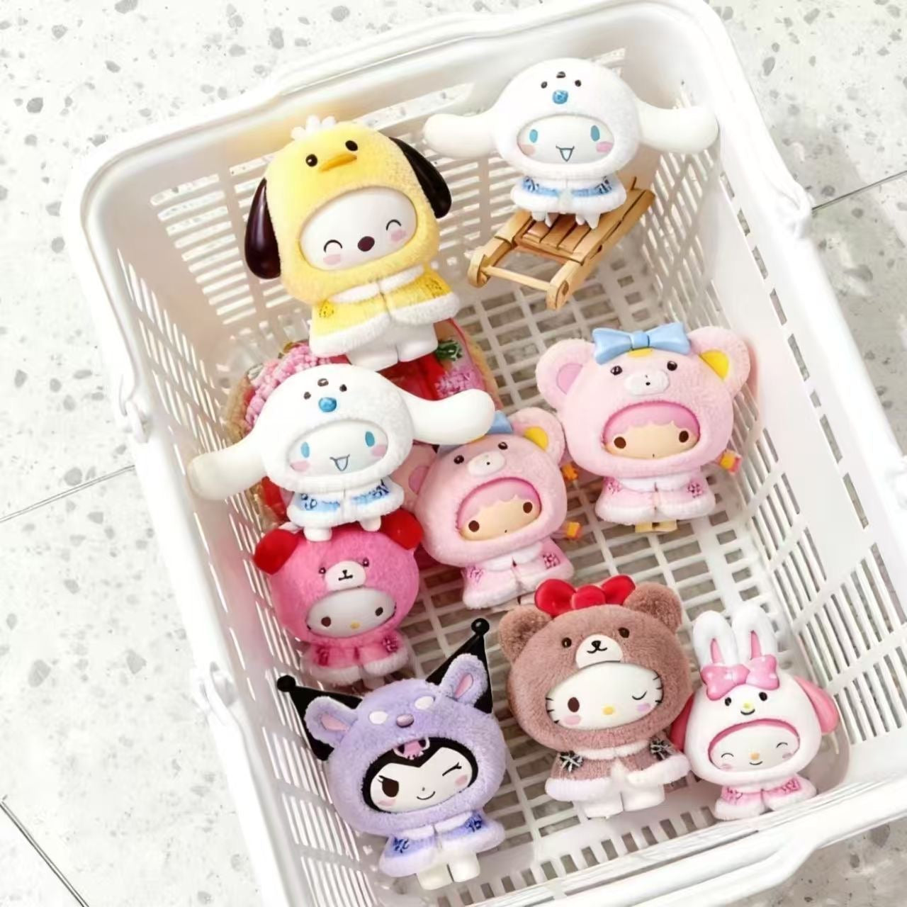 MINISO Sanrio "Little Cloak" Flocked Face-Changing Pendant Blind Box – 8 Regular Designs Collectible Keychain Figures