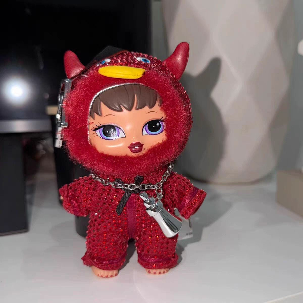 Bratziez MGA Glitter Babyz Series 2 Plush Keychain Blind Box – Collectible Plush Keychain Figures