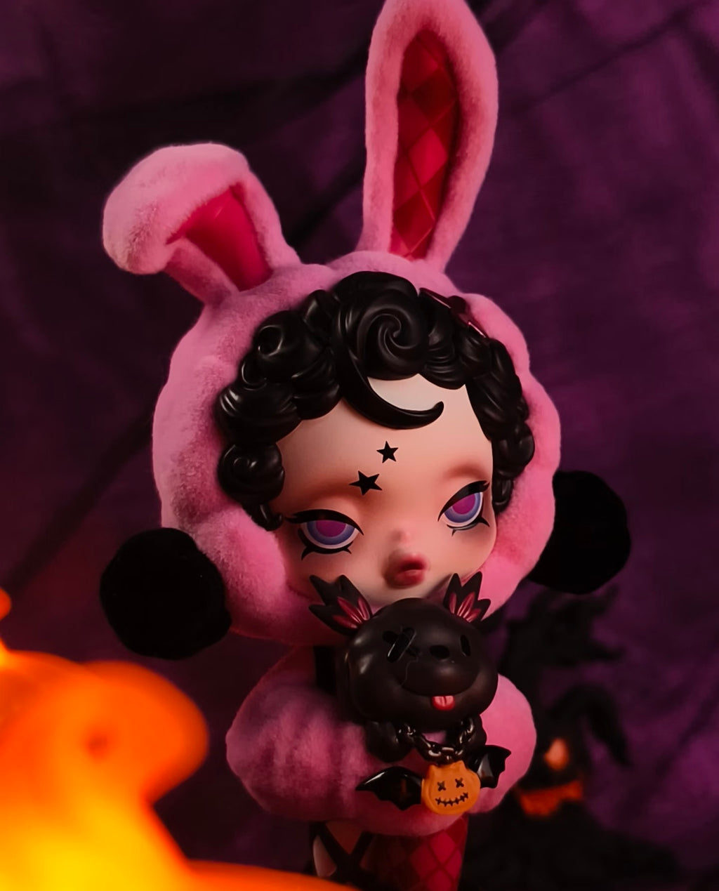 POP MART SKULLPANDA Halloween Visitor Vinyl Figure (Hanging Card)