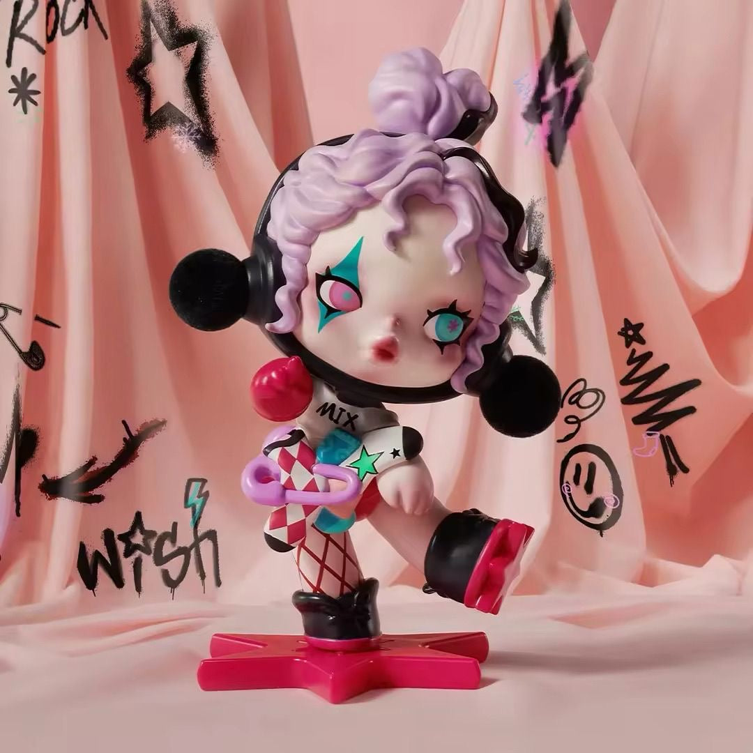 POP MART SKULLPANDA "The Stocking Surprise" Figure