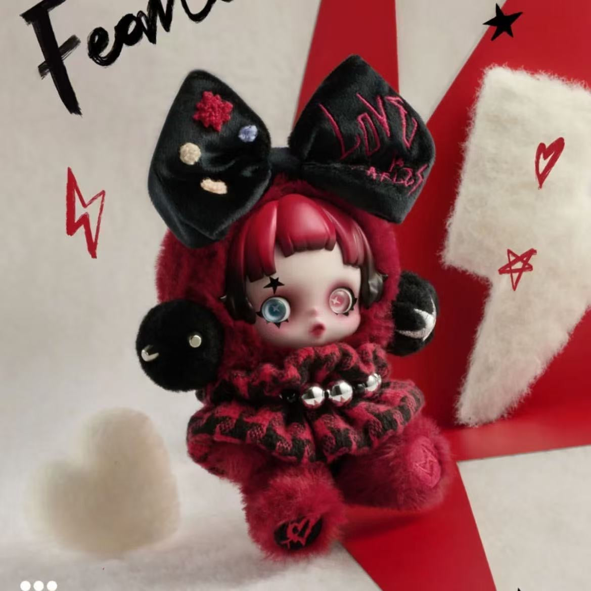 POP MART SKULLPANDA 6000Hz Plush Pendant – European Exclusive