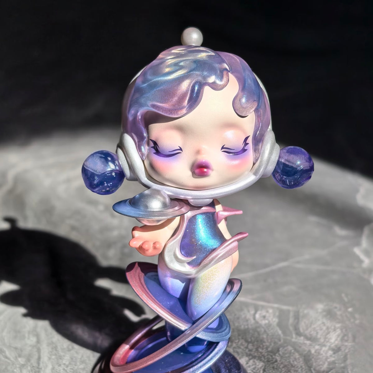 POP MART SKULLPANDA × HUAWEI "Flowing Light With Sound" Figure – Limited Edition