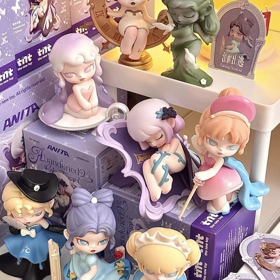 TNT SPACE ANITA Abandoned Château Series Blind Box