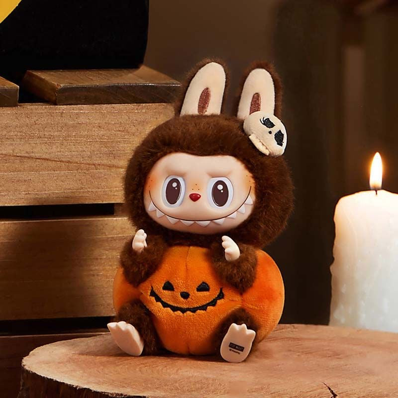 POP MART THE MONSTERS Carnival Series – LABUBU Sitting Pumpkin Vinyl Plush Pendant (Halloween Limited Edition)